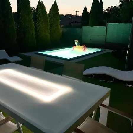 Vila Luxury With Pool Close To The Hungaroring Kerepes