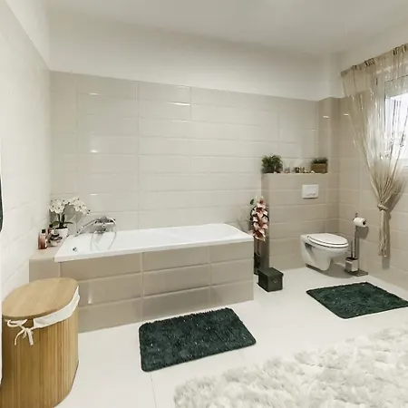 Luxury With Pool Close To The Hungaroring Kerepes